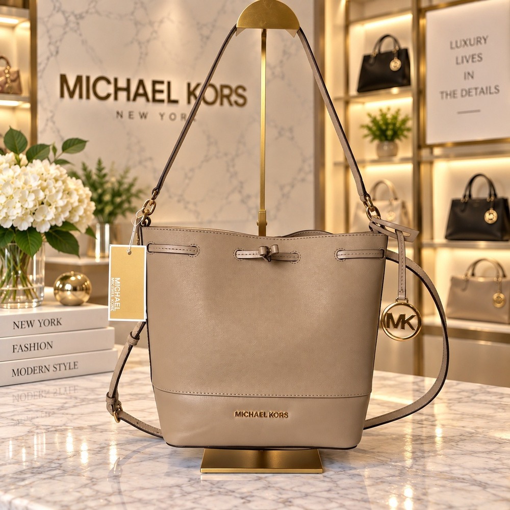 Michael Kors Trista Medium Bucket Bag Truffle Beige Saffiano Leather NWT